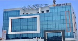 El-director-de-TI-de-Access-Holdings-Olanrewaju-Bamisebi-se.webp