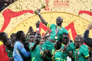 El-veredicto-final-de-Broos-en-la-AFCON-resurge-mientras.webp