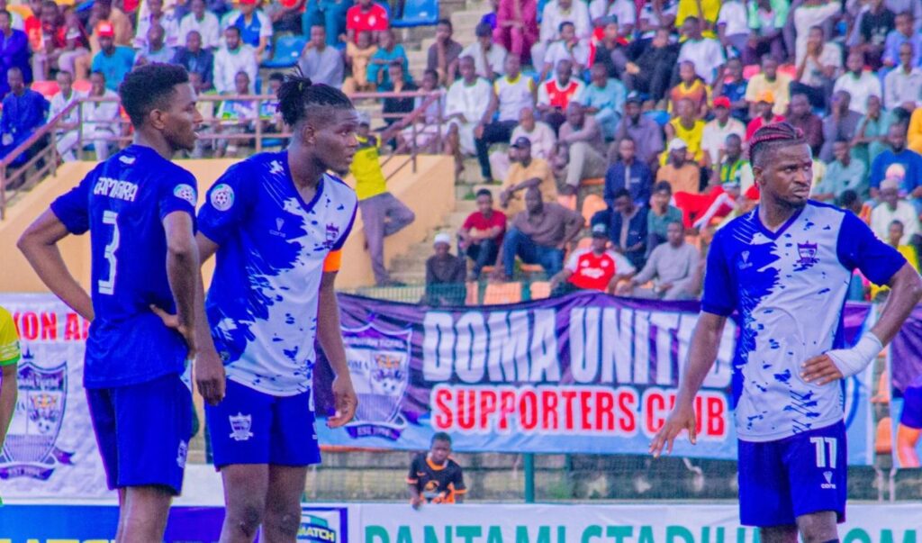Euromatch-NPFL-Doma-United-e-Ikorodu-City-luchan-por-un.jpg