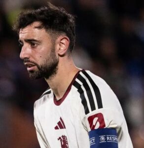 Fernandes-conserva-la-capitania-del-Manchester-United-pese-a-las.jpg