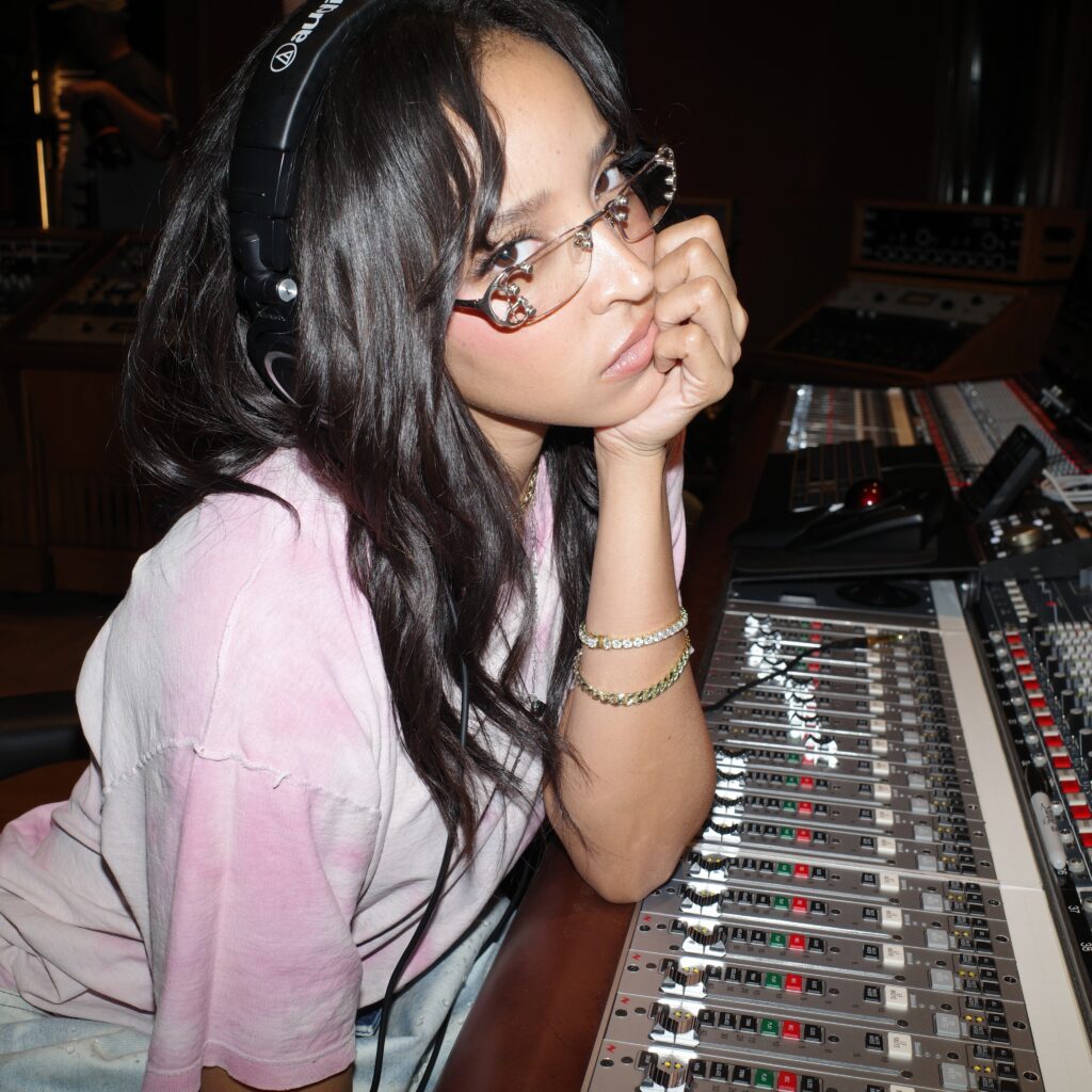 I-Gave-That-One-Up-–-Tinashe-dice-que-dejo.jpg