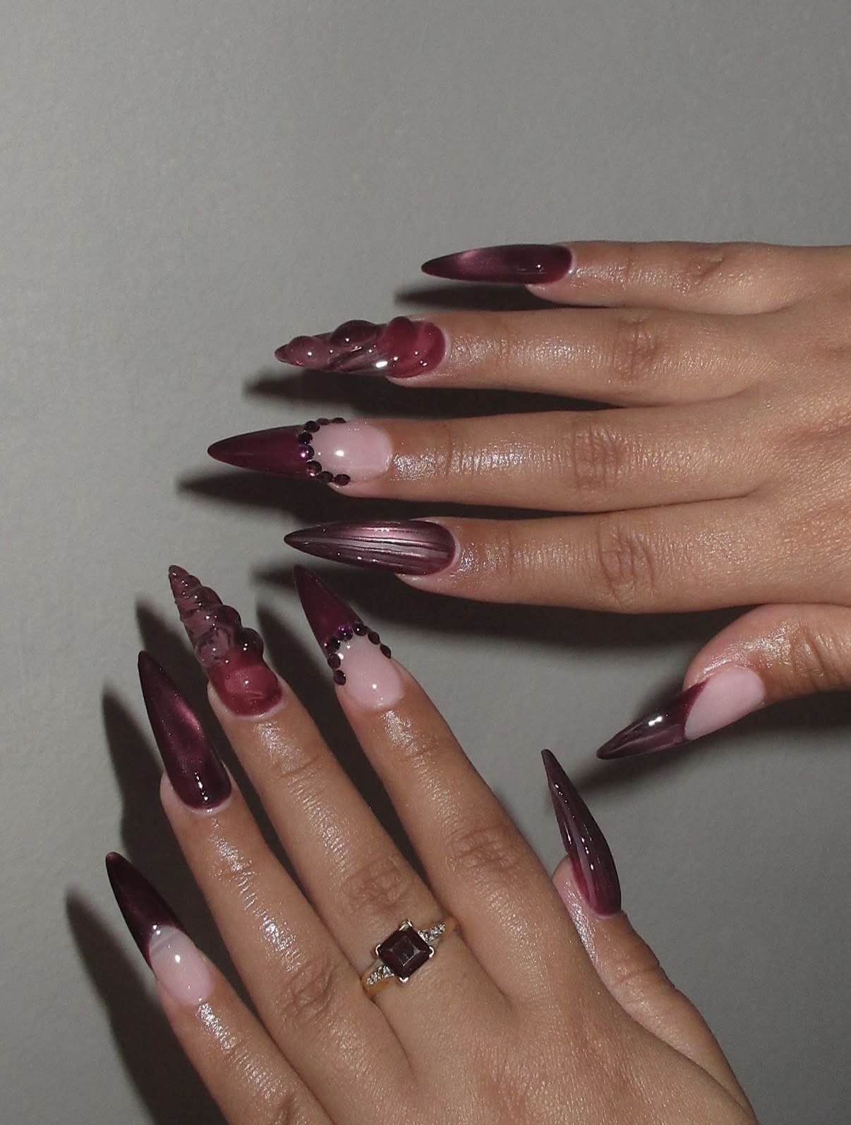 uñas de otoño burdeos