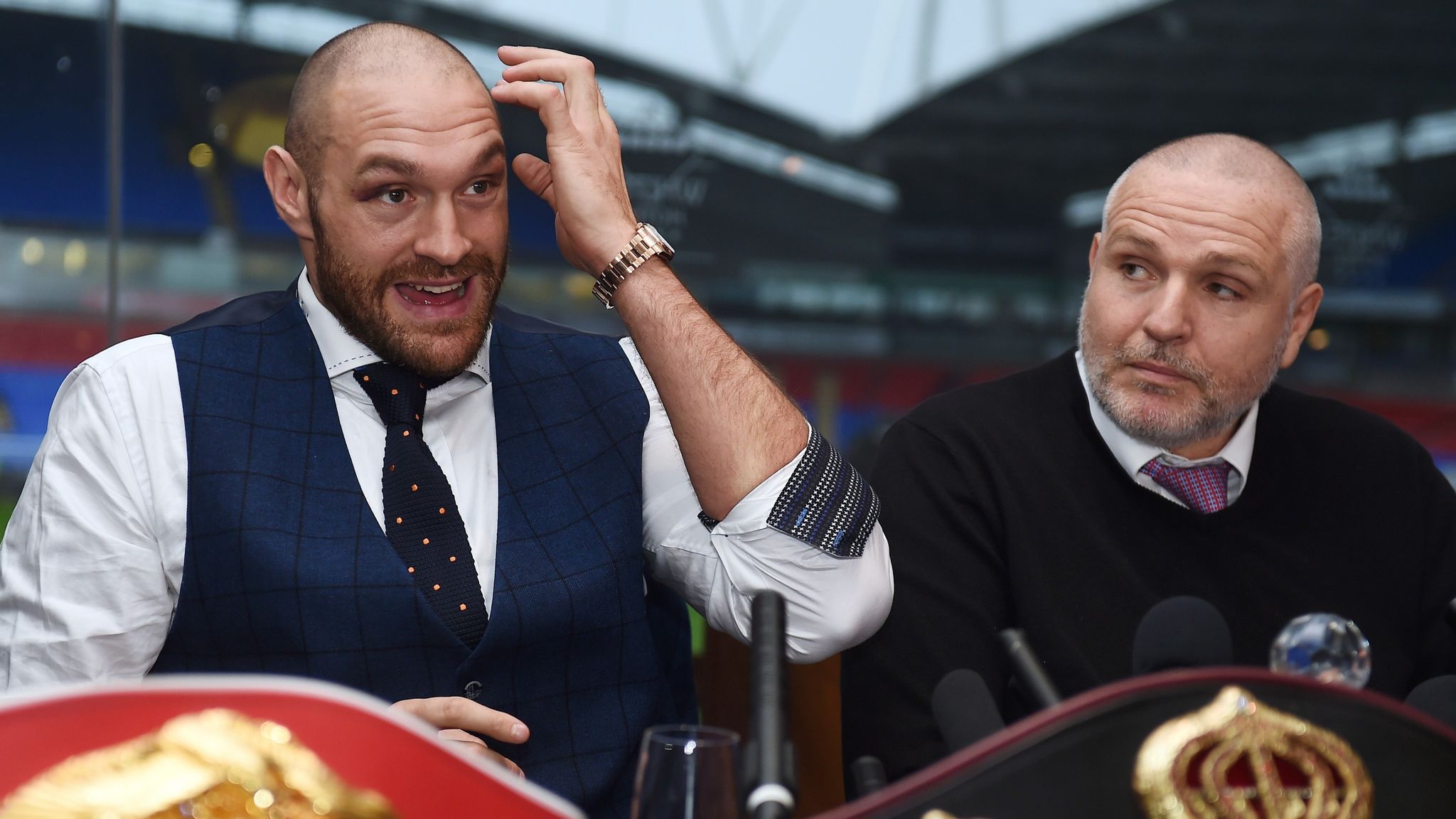 Anthony Joshua recluta al tío de Tyson Fury, Peter Fury, para entrenarlo antes de la mega pelea