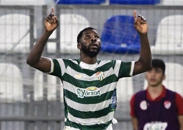 Iheanacho-marca-por-decimo-partido-consecutivo-y-el-Bursaspor-sufre.jpeg
