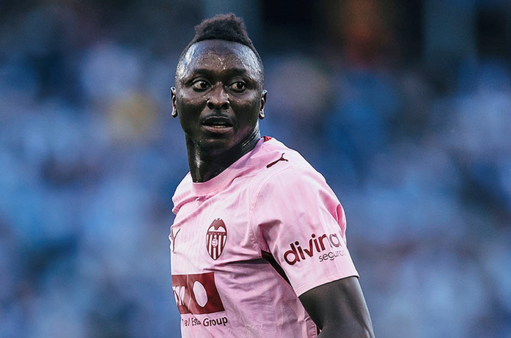 La-Liga-Sadiq-ausente-del-Valencia-y-Racing-Santander-juegan.webp