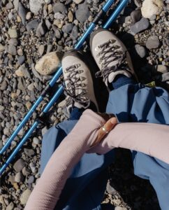 La-guia-completa-para-elegir-botas-de-montana-para-mujer.jpeg