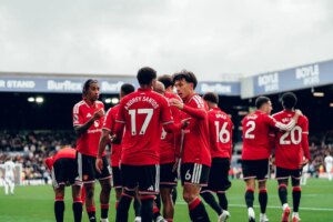 La-racha-sin-victorias-del-Man-United-se-extiende-a.jpg