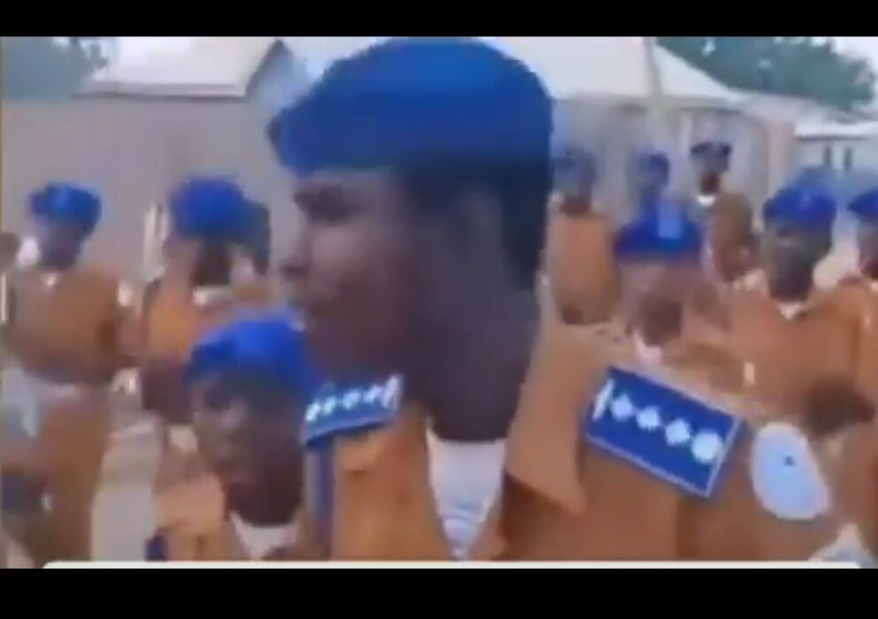 Los-nigerianos-exigen-una-investigacion-sobre-el-video-viral-de.jpg