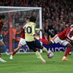 Madueke-anota-al-final-de-la-victoria-del-Arsenal-por.jpg