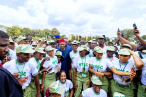 Mbah-a-los-jovenes-construyamos-una-Nigeria-donde-el-Japa.jpg