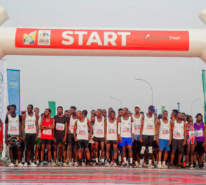 Medio-maraton-de-Abuja-el-ganador-recibira-8000-dolares-estadounidenses.jpeg