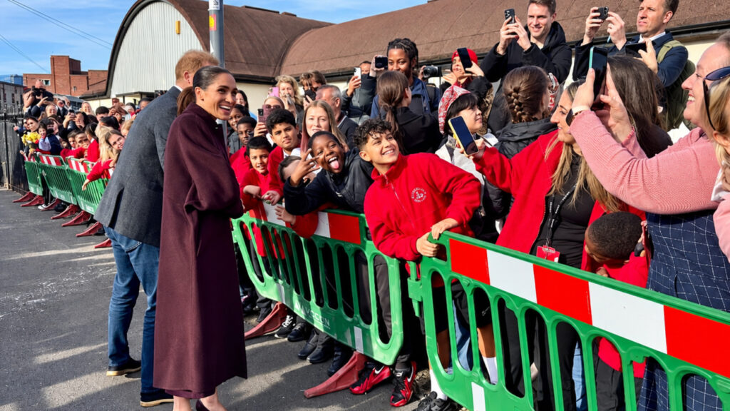 Meghan-Markle-y-el-principe-Harry-hacen-su-primera-aparicion.jpg