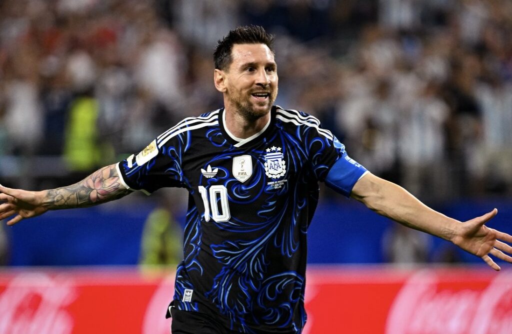Messi-confirmado-como-nuevo-propietario-del-club-de-futbol-espanol.jpeg