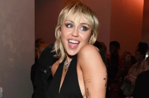 Miley-Cyrus-admitio-que-mintio-durante-10-anos-sobre-su.webp