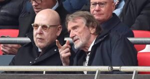 Neville-Rips-Glazer-y-la-familia-INEOS-tras-14-anos.jpg