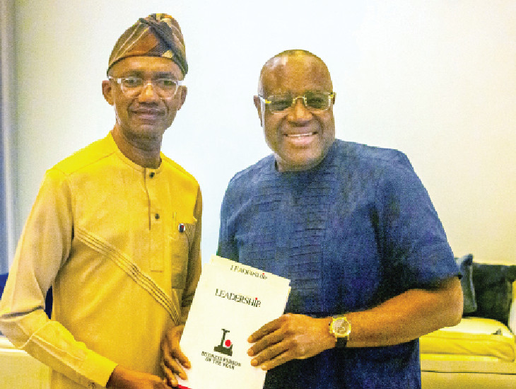 Premio-LIDERAZGO-Momento-Significativo-en-Mi-Viaje-Emprendedor-–-Ogbechie.jpg