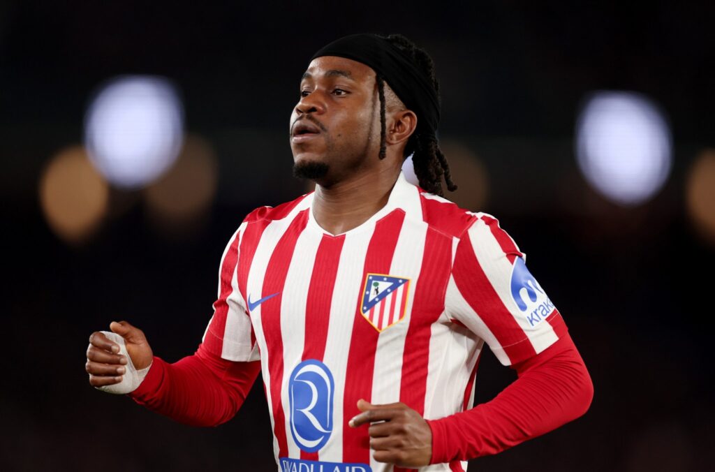 Simeone-apoya-a-Lookman-para-superar-las-dificultades-del-Atletico.jpg