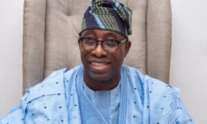 Tengan-paciencia-voten-por-la-liberacion-–-dice-Showunmi-a.jpg