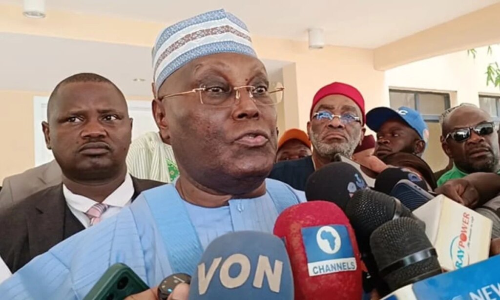 Tinubu-quiere-que-los-nigerianos-apoyen-el-N66-con-un.jpg
