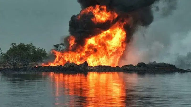 ULTIMA-HORA-Explosion-sacude-comunidad-fluvial-hiere-a-residentes-y.jpeg