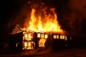 Yobe-nino-de-9-anos-supuestamente-incendia-casa-familiar-tras.jpg