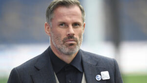 Aston-Villa-emprendera-acciones-legales-contra-el-analista-Carragher.jpg
