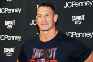 John-Cena-leyenda-de-la-WWE-nombrado-mejor-jugador-de.jpeg